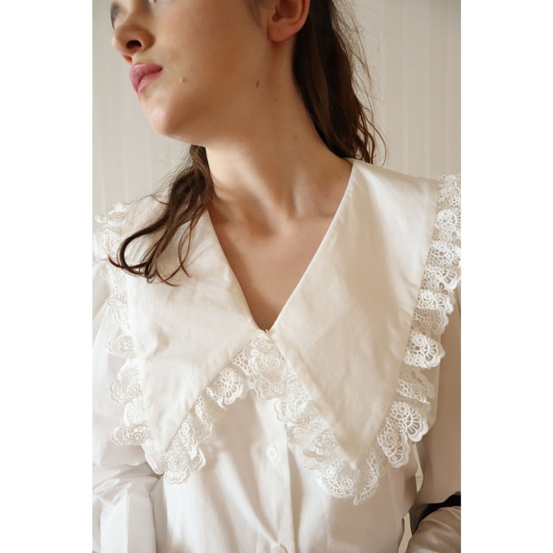épine double ribbon frill blouse White épine double ribbon frill blouse（2color） | épine