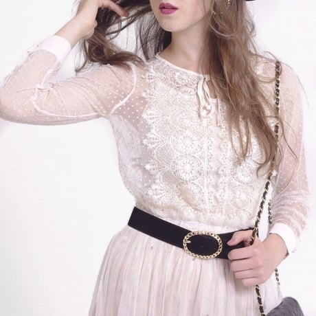 see-through dot lace tops beige