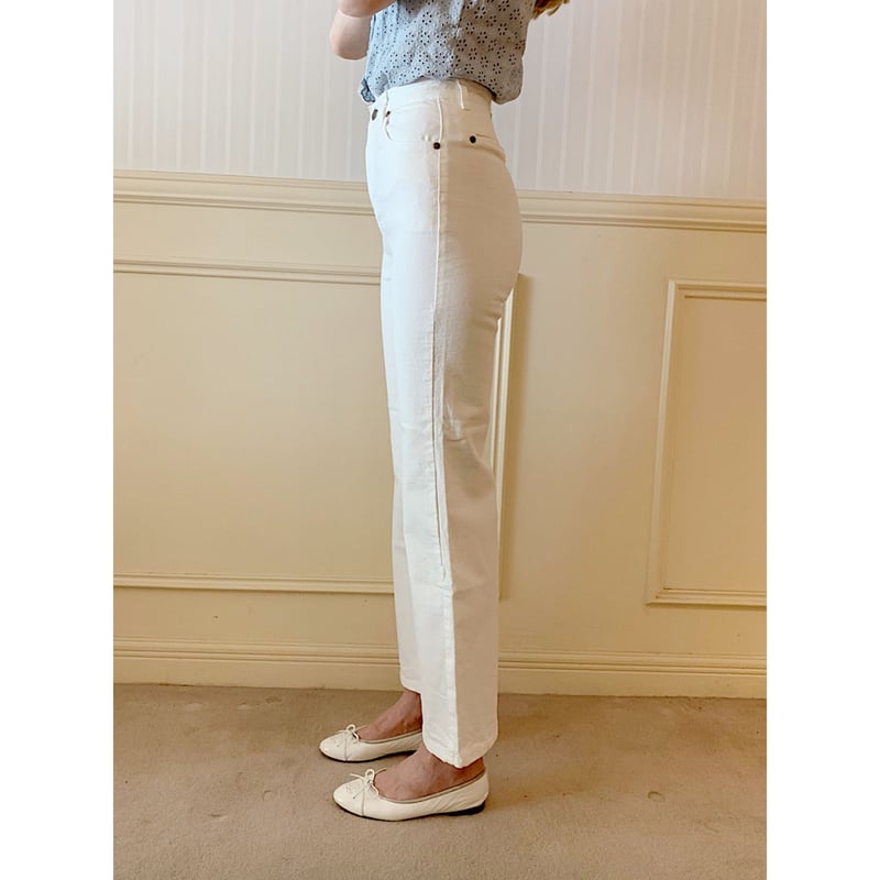 épine high-waist fit bell jeans white | épine épine high-waist fit bell jeans white | épine