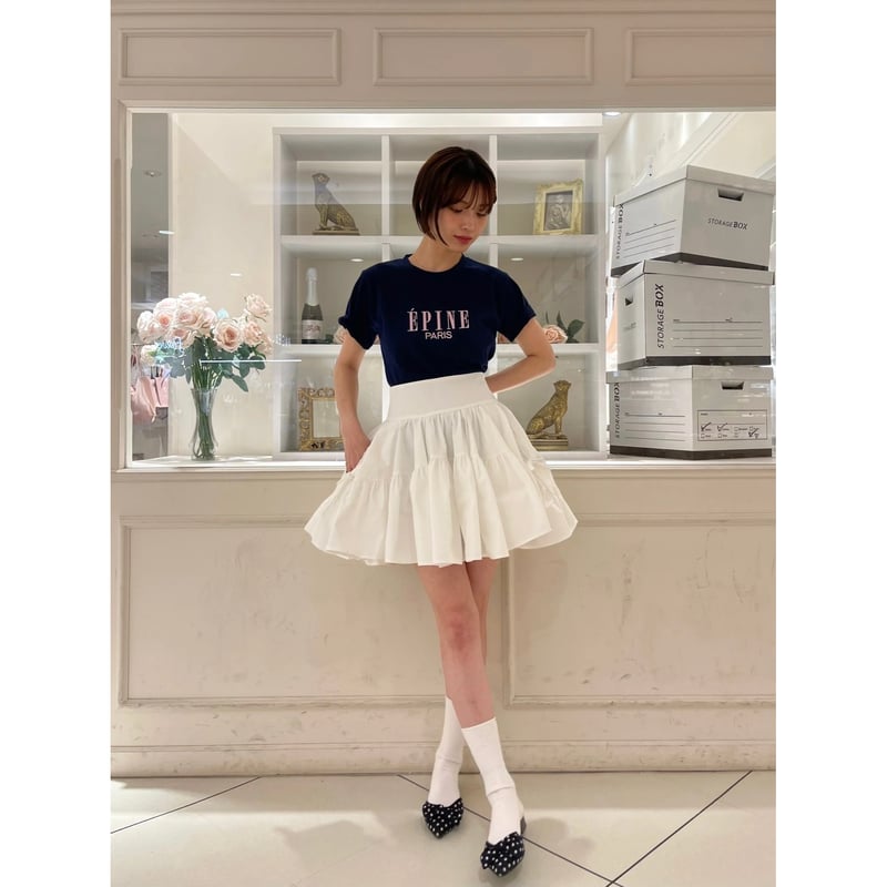 épine - エピヌ　エミリー、パリへ行く　ロングTシャツ Emily in Paris×épine》photograph long tee | épine