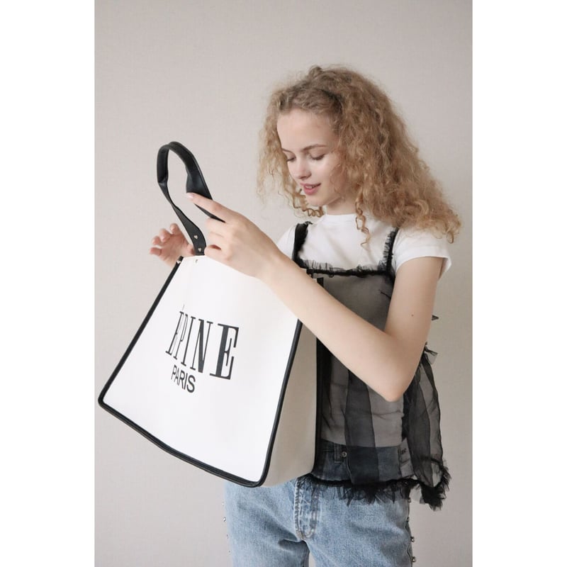 2023SS Ver ÉPINE PARIS piping heart studs bag | 2023SS Ver ÉPINE PARIS piping heart studs bag |