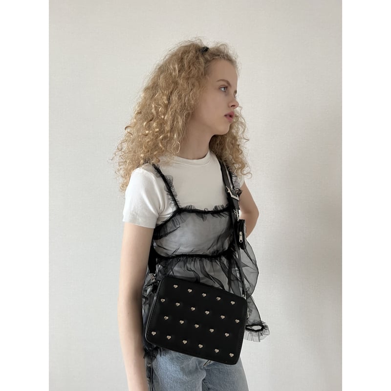 エピヌのタグ付きの正規品ですé Heart pouch shoulder strap bag heart