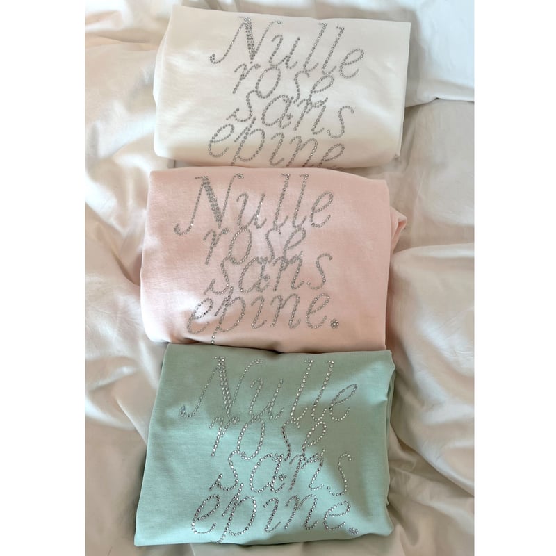 rhinestone Nulle rose sans épine tee（3color） |