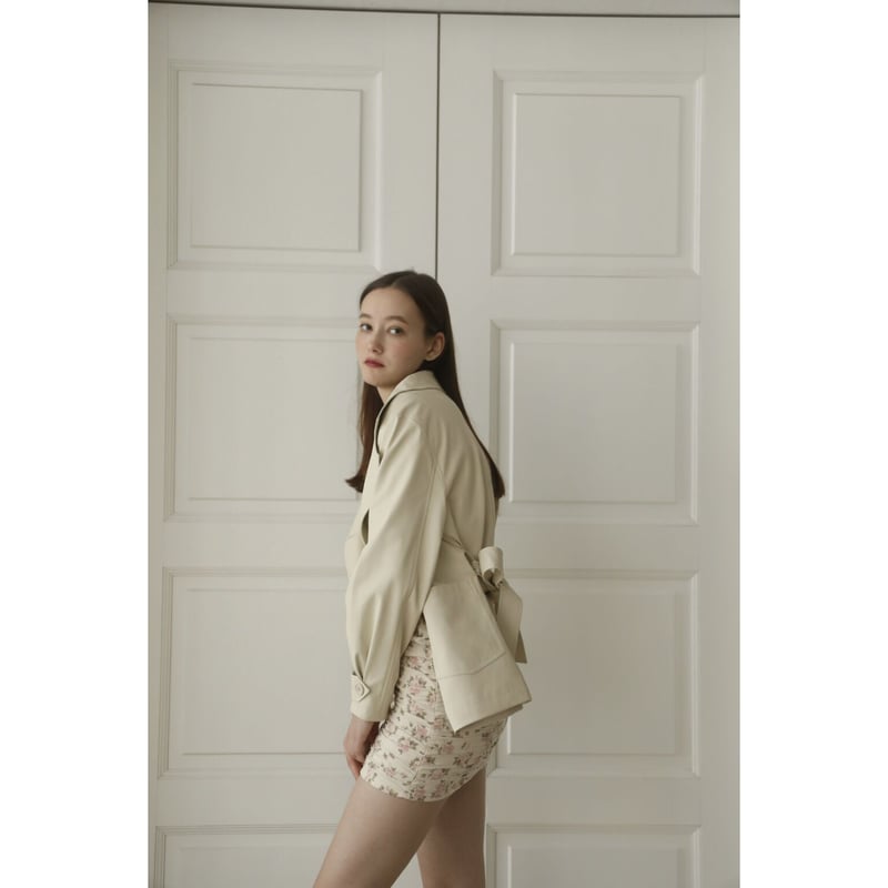 épine é belt jacket ivory leatherエピヌコート
