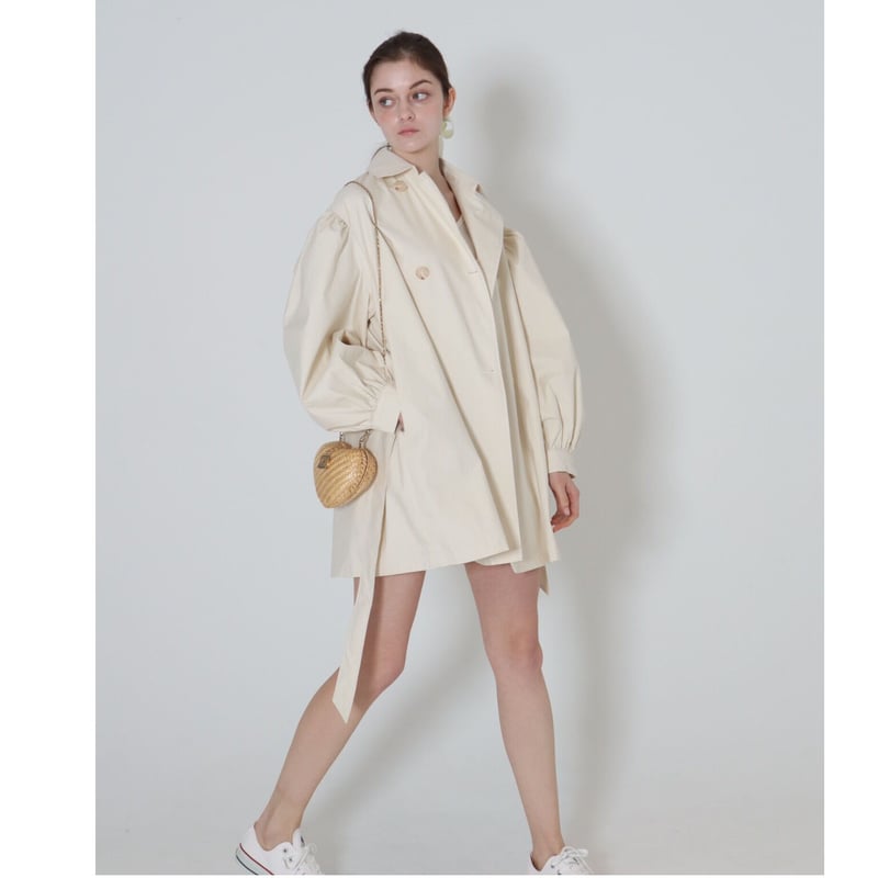 arm volume mini trench coat ivory | épine arm volume mini trench coat ivory | épine
