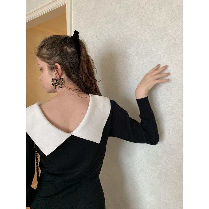 collar design Vneck knit onepiece black | épine