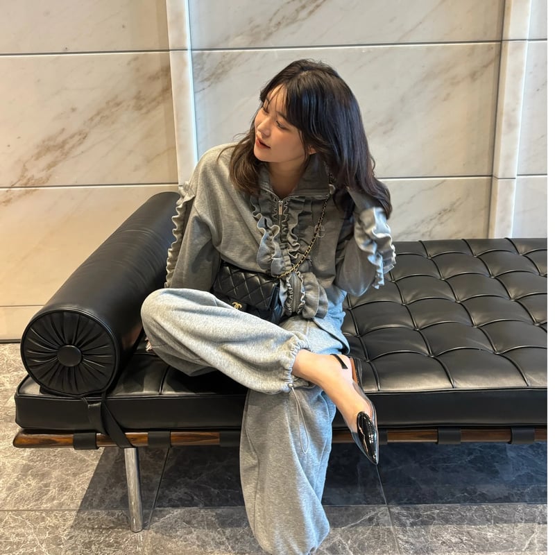 é frill zip sweat blouson gray エピヌ epine é frill zip sweat blouson gray エピヌ epine