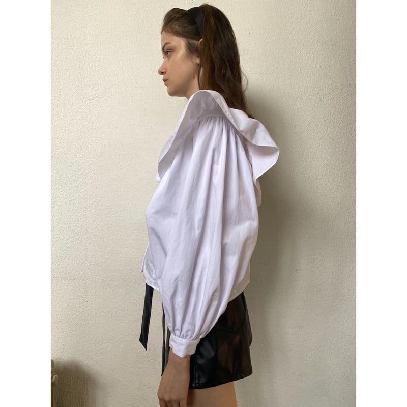 velours ribbon frill blouse white | épine