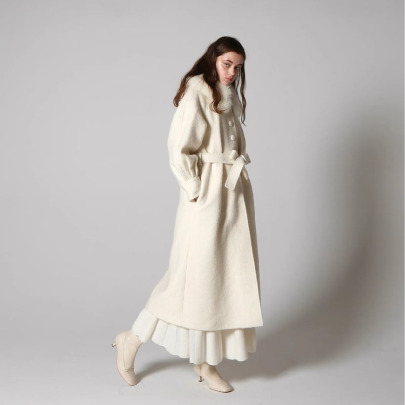 feminine fur collar long coat（2color） | épine