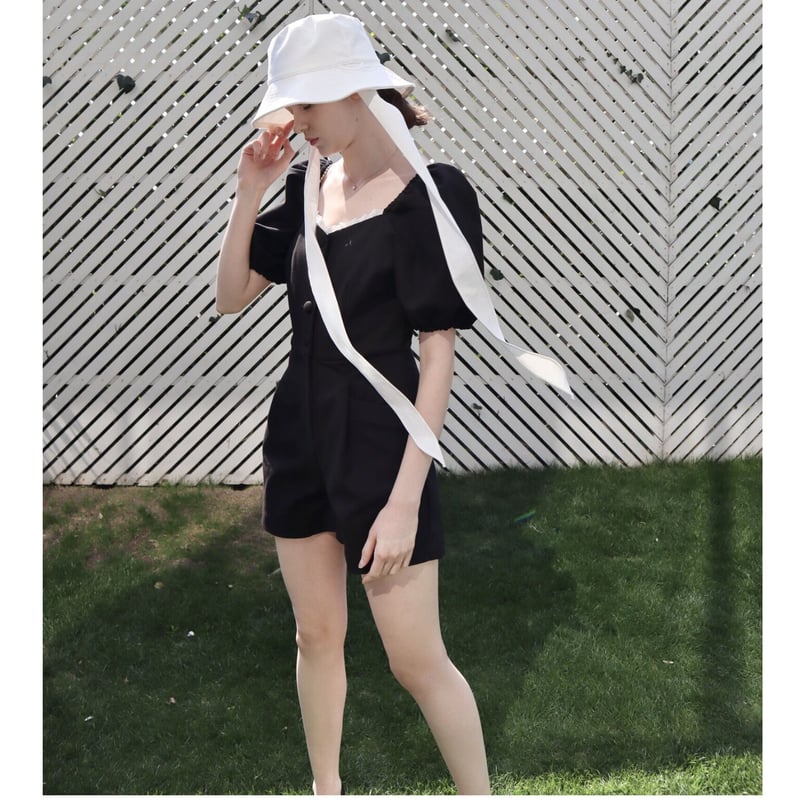 lace mini rompers black | épine 