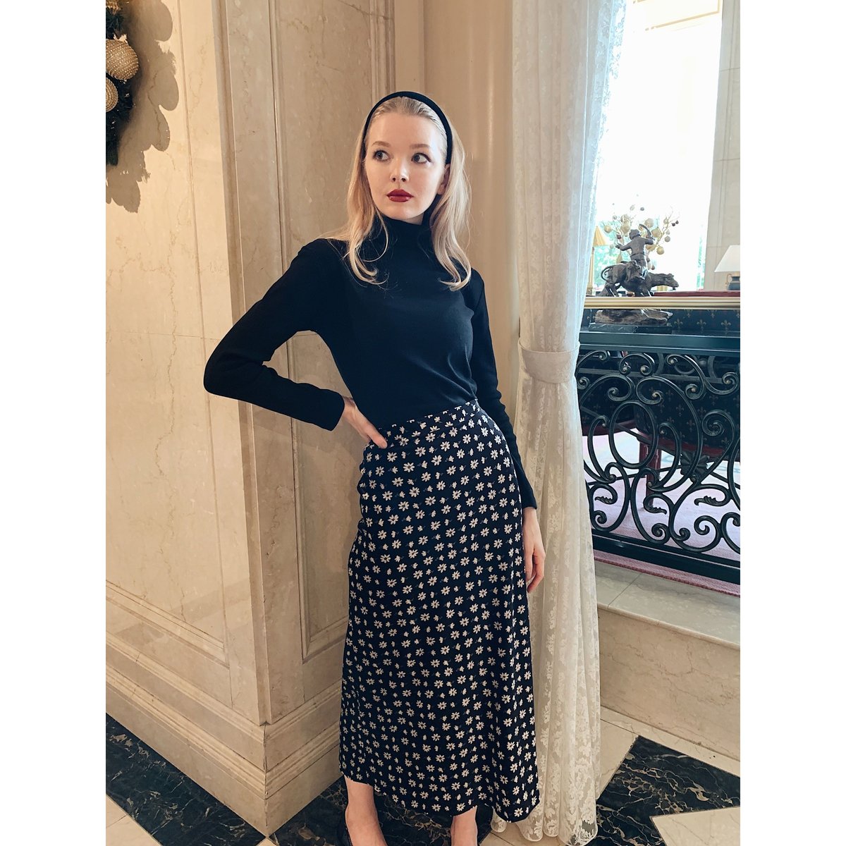 velours flower mermaid skirt black | épine