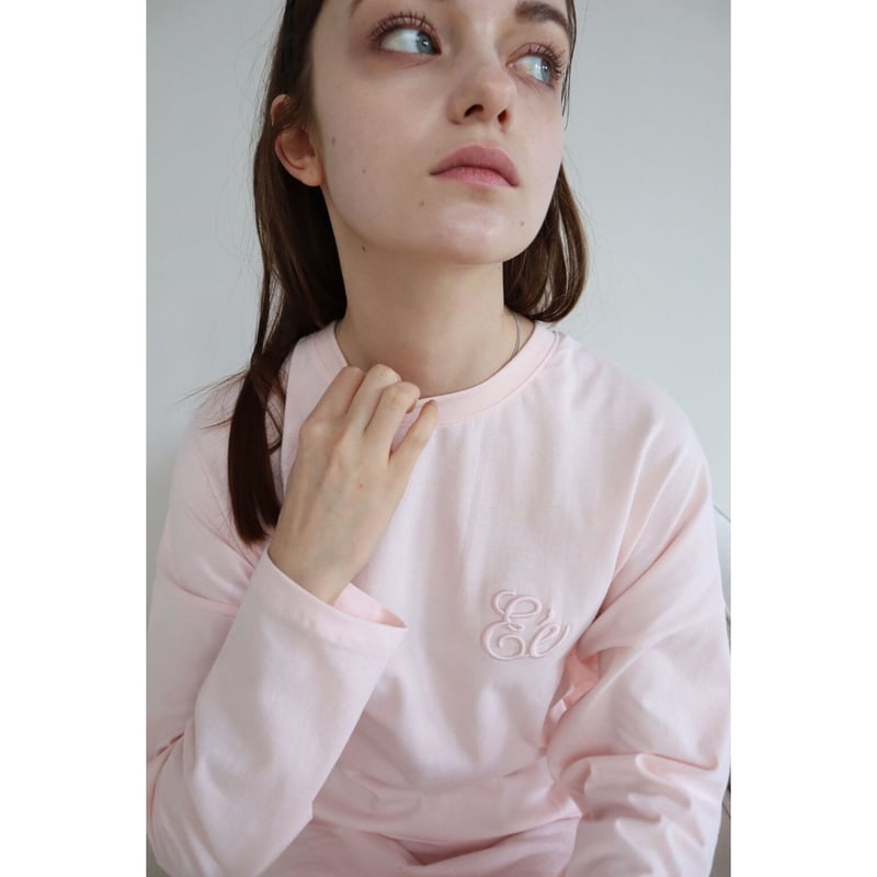 Eé embroidery big long tee baby pinkエピヌ - Tシャツ(長袖/七分)