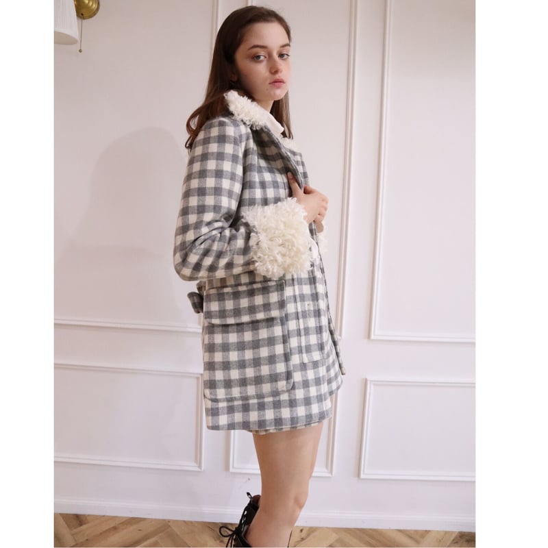 epine poodle fur coat gray check