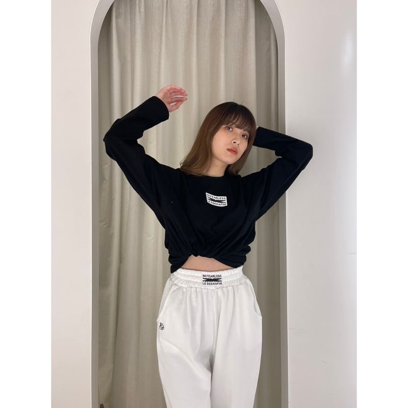 LE SSERAFIM×epine エピヌ　スウェットセットアップ epine LE SSERAFIM スウェットセットアップ
