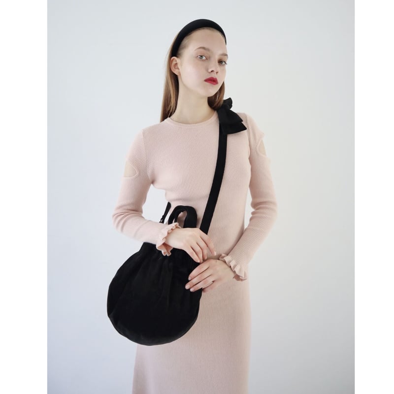 é ribbon 2way bijou satin gather bag epine ribbon 2way bijou satin gather bag