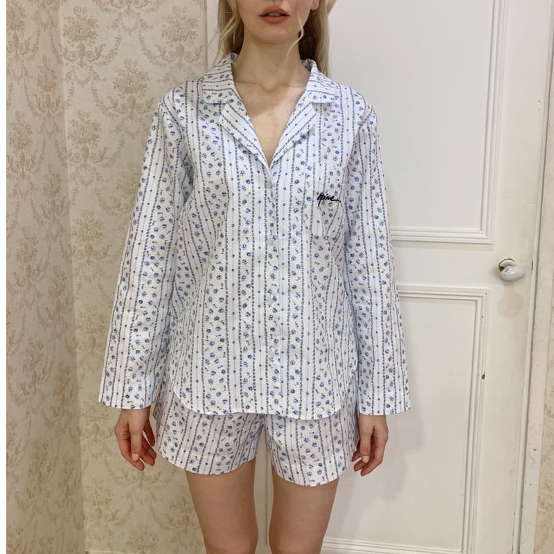 épine HOME限定品】épine stripe flower set up blue épine HOME限定品】épine stripe flower set up blue