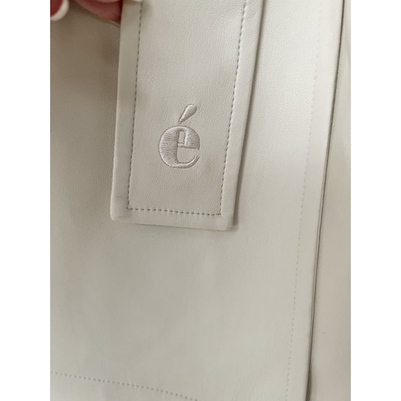 épine é belt jacket ivory leatherエピヌ コート