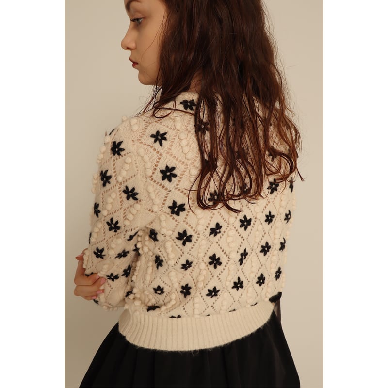 all handmade pom pom flower cardigan black | épine