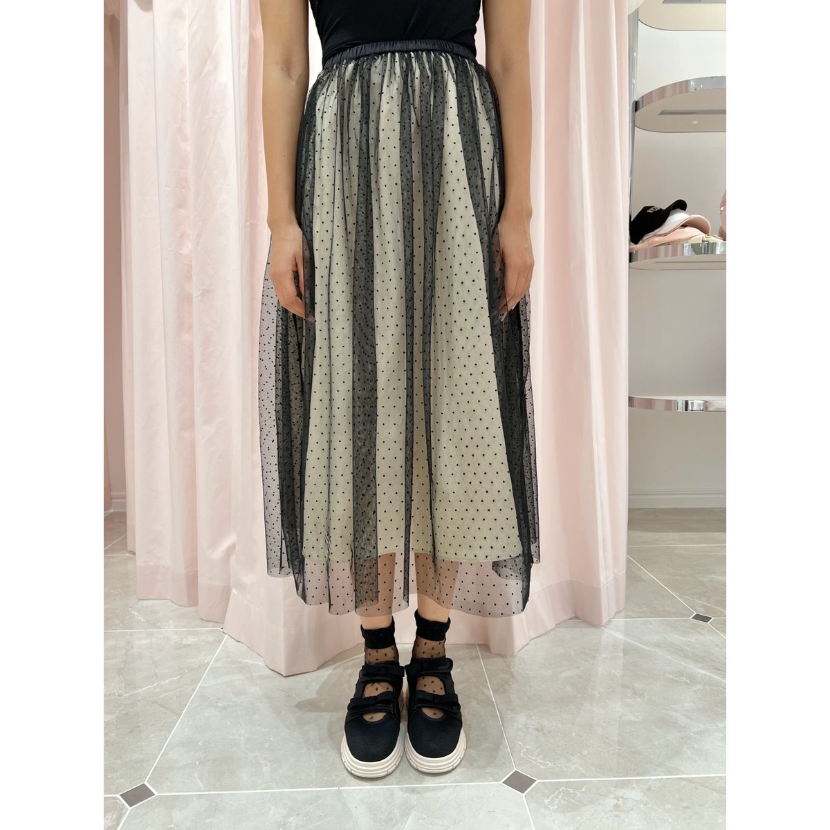 dot tulle long skirt beige×black | épine