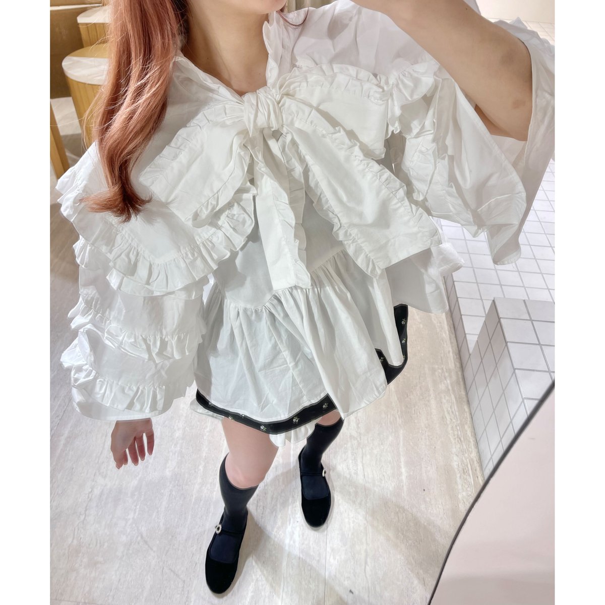 sister jane》Metropolis Ruffle Bow Blouse | épine 