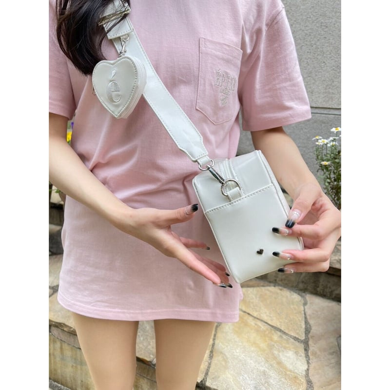 é Heart pouch shoulder strap bag エピヌ ピンク