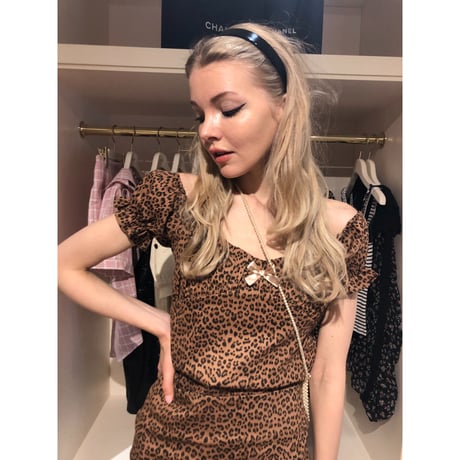 leopard ribbon blouse