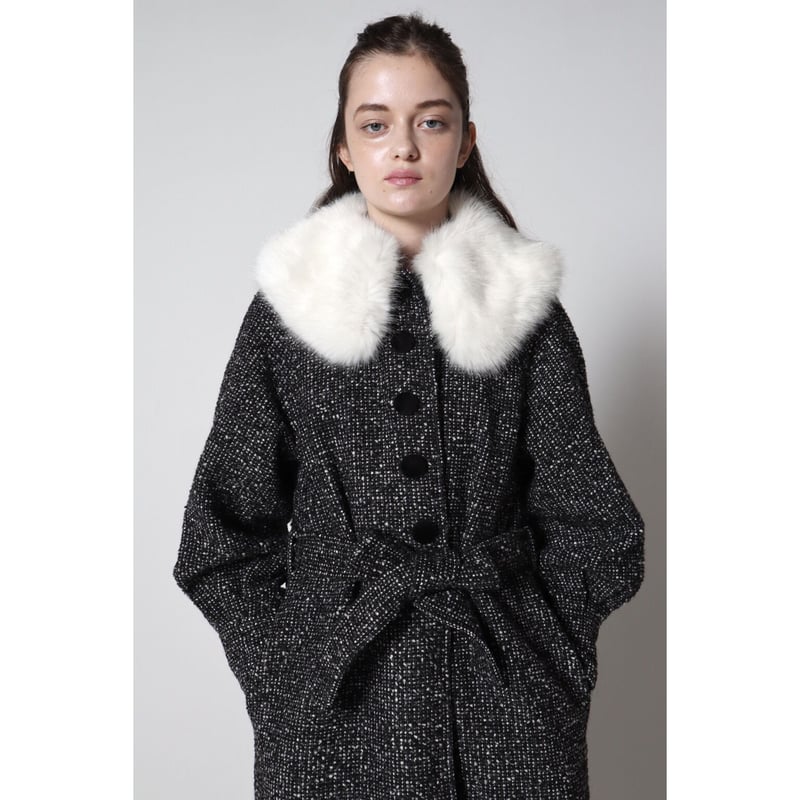 エピヌ feminine fur collar long coat black