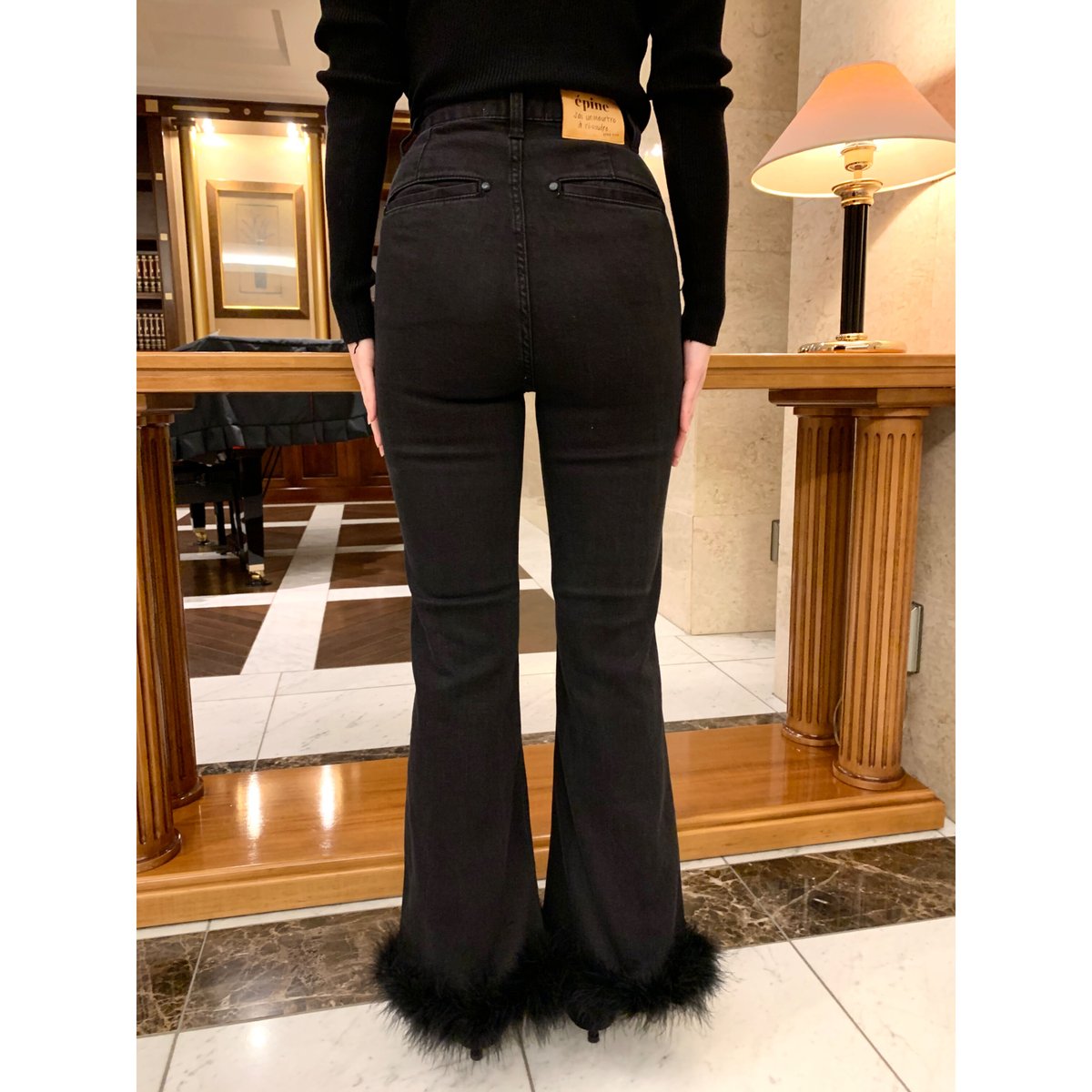 épine bell jeans blue×black feather fur