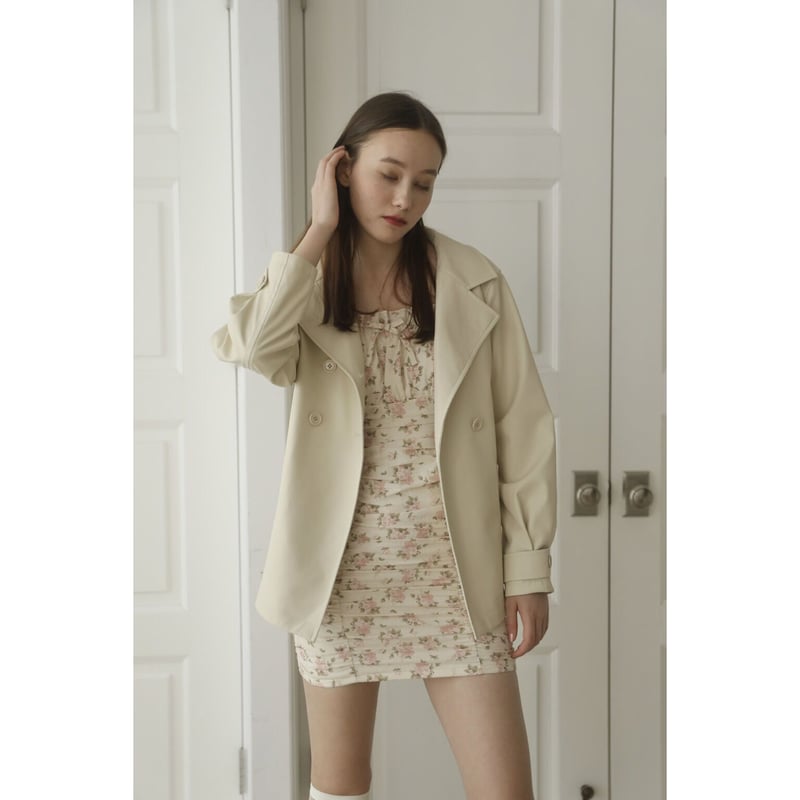 é belt jacket ivory leather