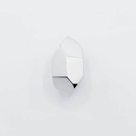 Crystal world pierce  01