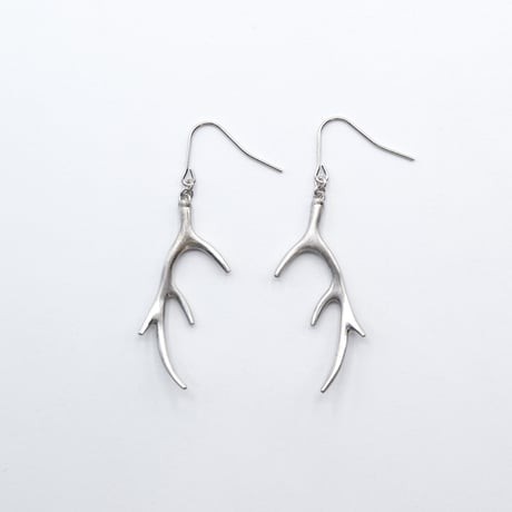Deer pierce 02