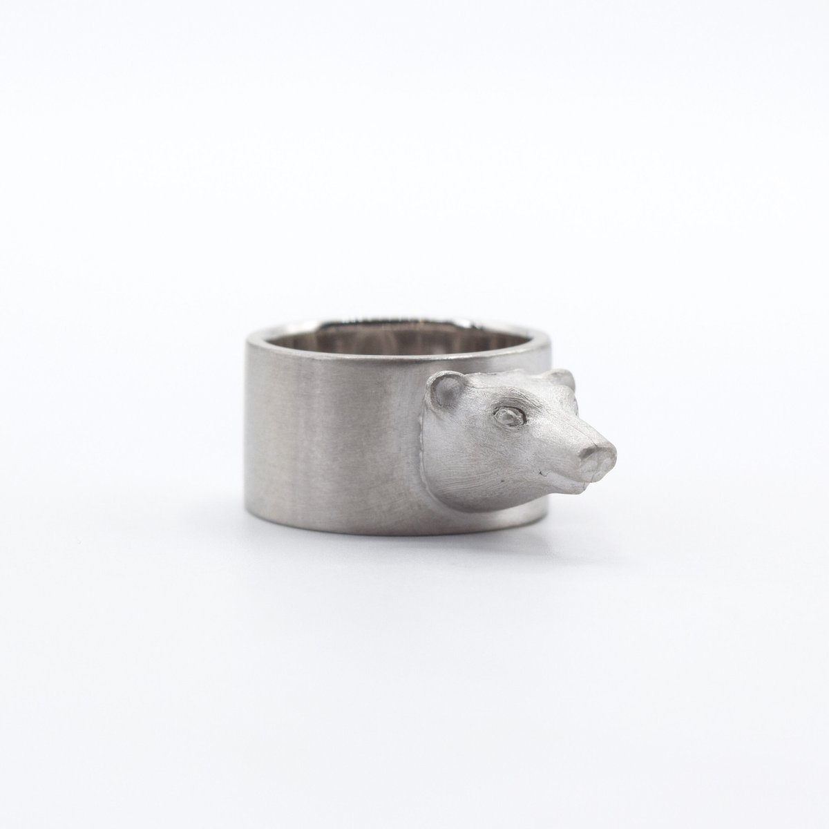 Animal ring Animal ring