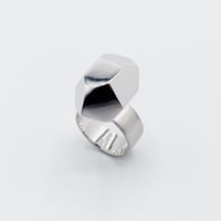 Crystal world ring 01