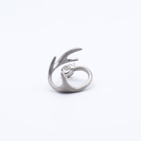 Deer ring R white topaz