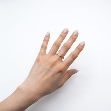 Branch ring 08