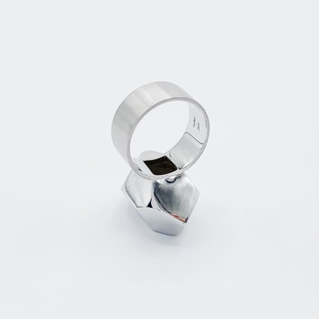 Crystal world ring 01