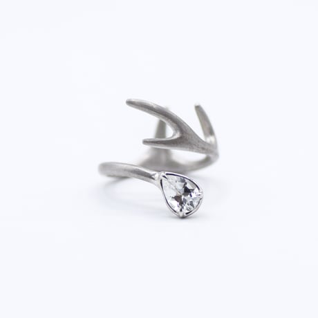 Deer ring R white topaz