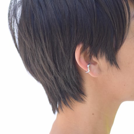 Stone ear cuff 01