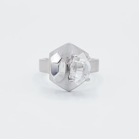 Crystal world ring 03