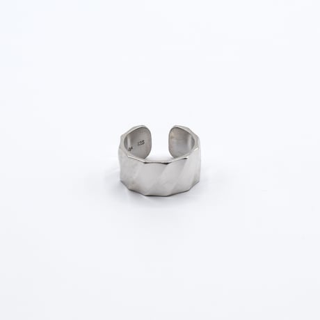 Water refrection ear cuff 01