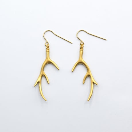 Deer pierce 02