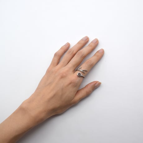 Deer ring L tourmalized quartz