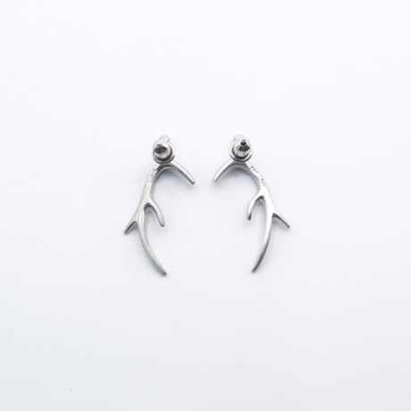 Deer pierce 01