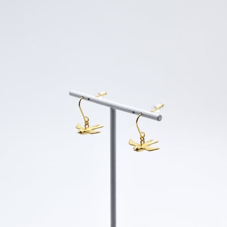 Bird pierce 01 "Swallow"