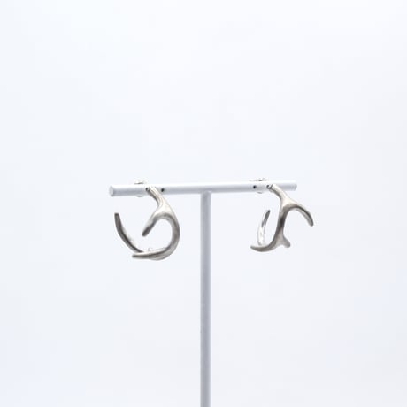 Deer pierce 03