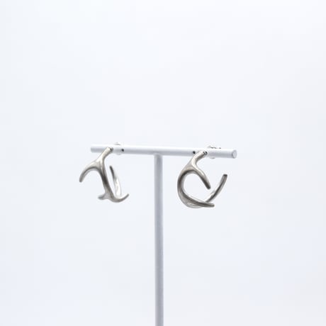 Deer pierce 03