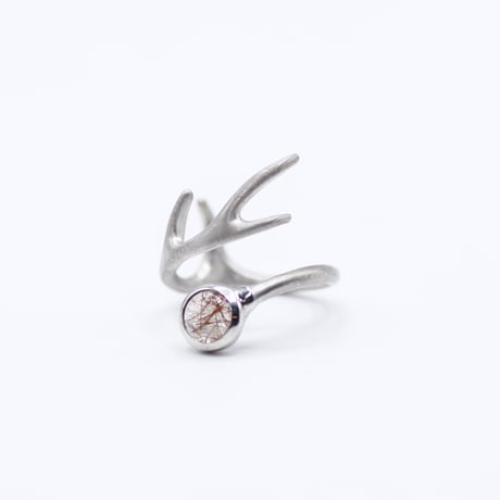 Deer ring L rutile quartz