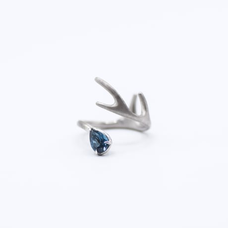Deer ring R london blue topaz