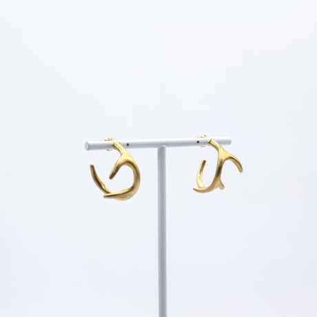 Deer pierce 03