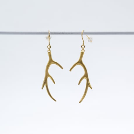 Deer pierce 02